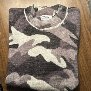 100% cashmere camo print crew neck sweater